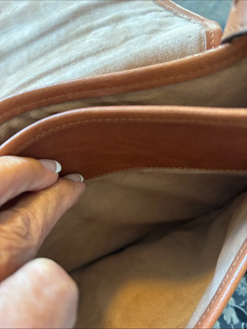 Oroton Cognac Leather crossbody Bag, zippered pocket on inside , dust bag